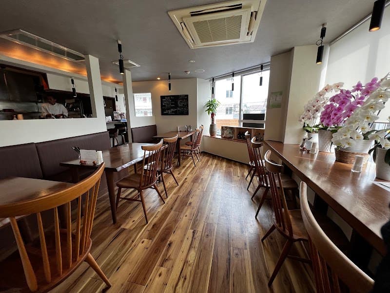 Bistro George