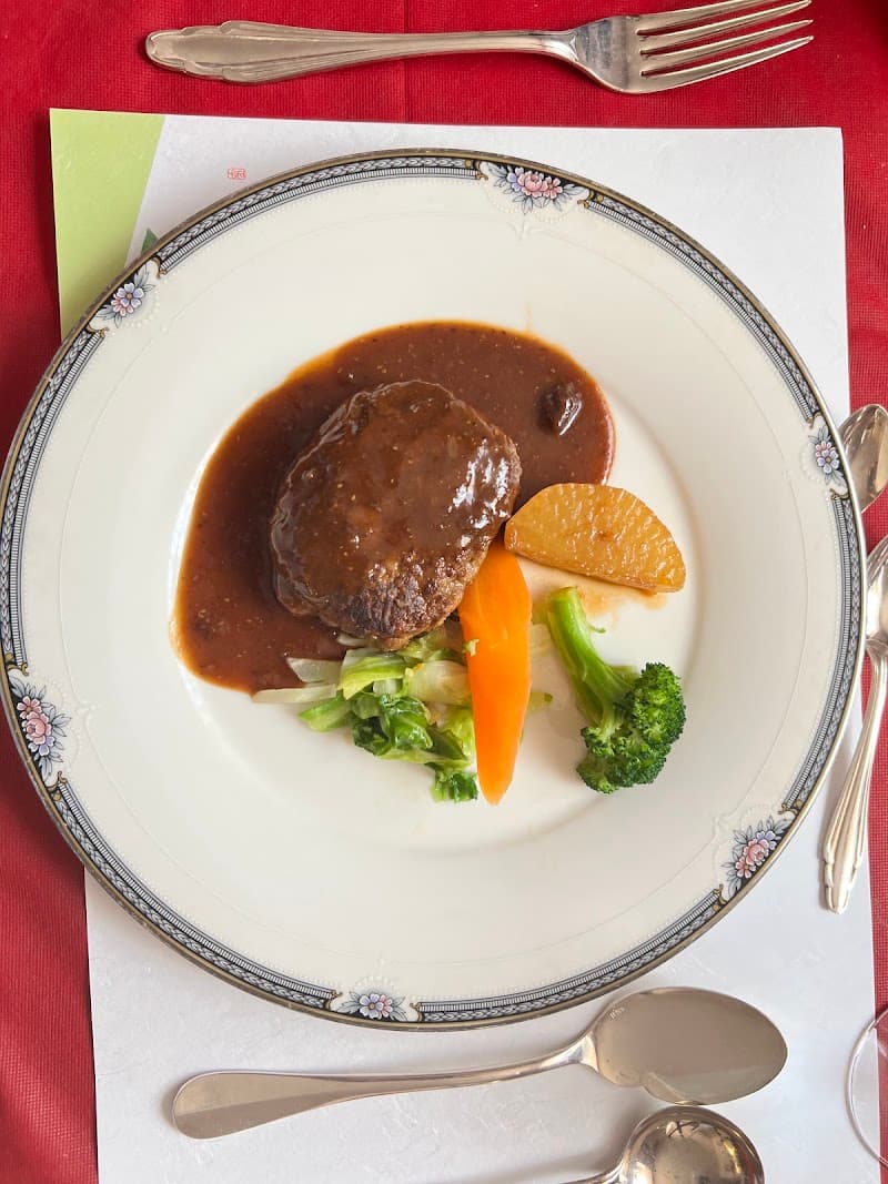 ビストロ・ローヤル BistroRoyalの店内・料理の写真 3枚目