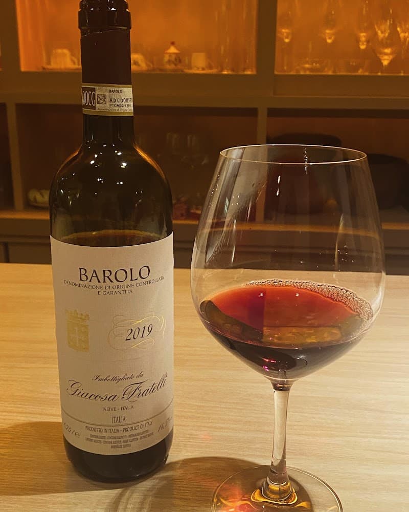 Wine Bar Piacereの店内・料理の写真 2枚目