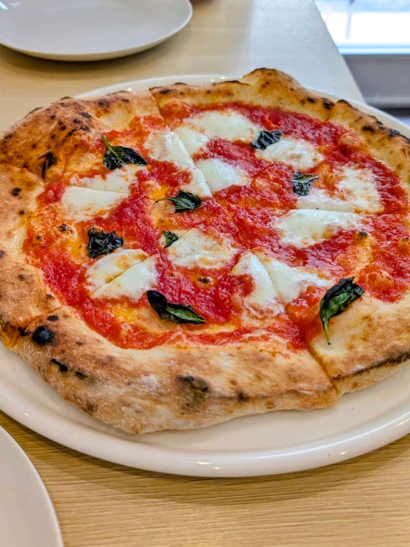 PIZZA＆WINE TAMURAの店内・料理の写真 3枚目