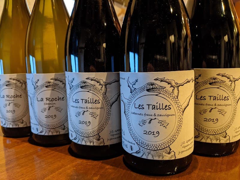 ナチュラルワイン 森と土/Natural Wine Mori to Tsuchiの店内・料理の写真 2枚目