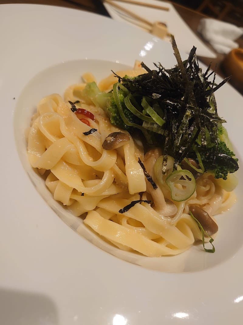 和欧創作ダイニングTRANSISTORの店内・料理の写真 2枚目