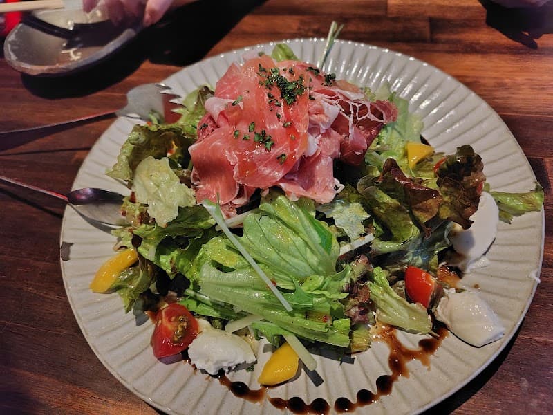 大衆ビストロ うらきんぎょ 福島の店内・料理の写真 3枚目