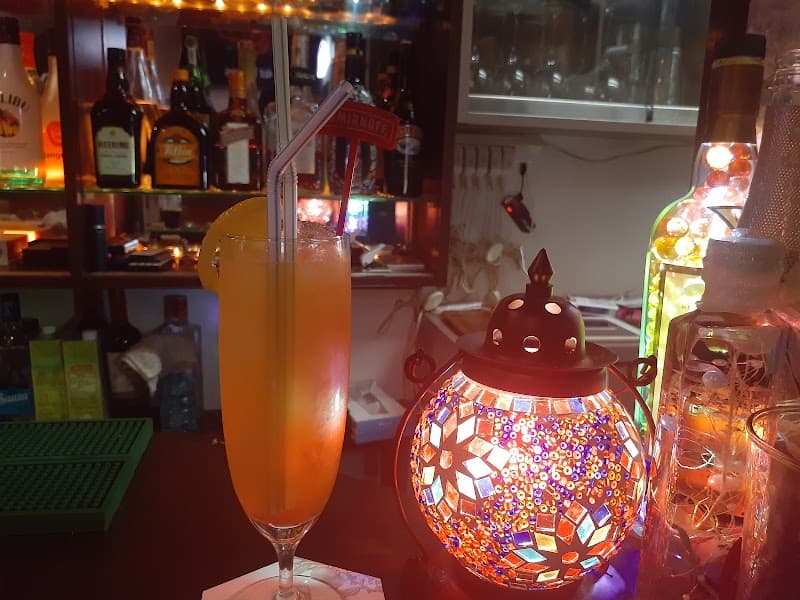 PUBLIC BAR MAZEの店内・料理の写真 3枚目