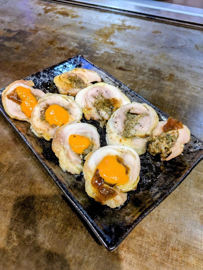 「甲」-キノエ- ワインと日本酒と鉄板焼の店内・料理の写真 2枚目