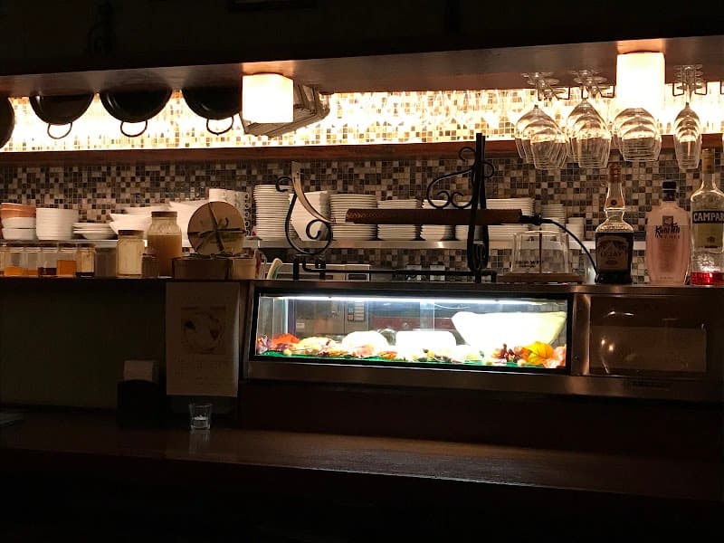 ワインとチーズの専門店 Natural Maison H ナチュラルメゾン アッシュの店内・料理の写真 2枚目
