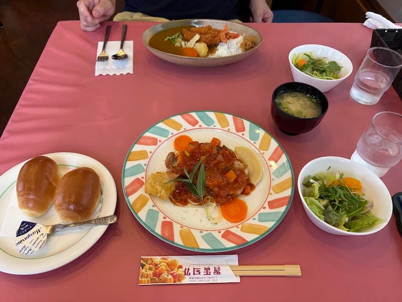 仏区里屋の店内・料理の写真 3枚目