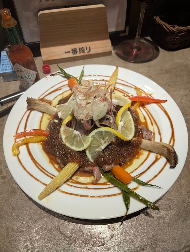 ワイン酒場 Salute 駅前店の店内・料理の写真 3枚目