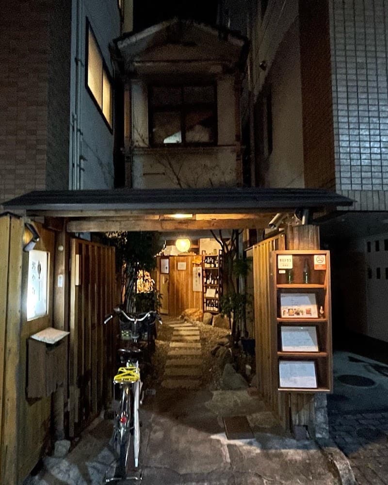 海のビストロおかむら