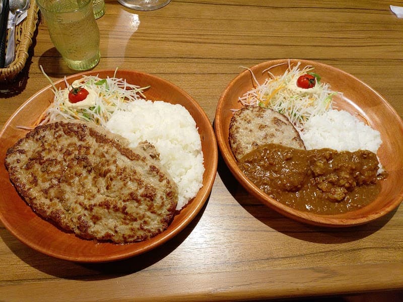 びっくりドンキー 安積店の店内・料理の写真 3枚目