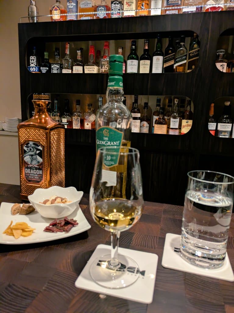 Bar PERCH Karuizawaの店内・料理の写真 3枚目