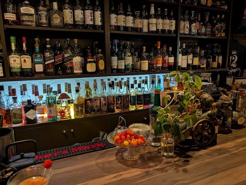 Bar12 yamagata (バー ジュウニ ヤマガタ)