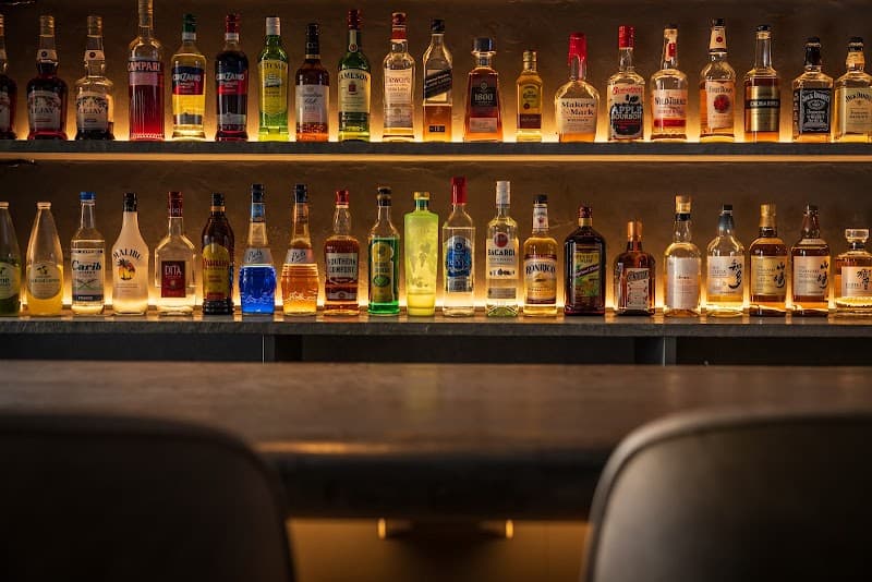 BAR BACKDOOR