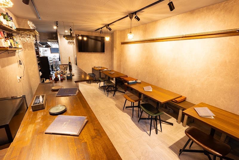 ワイン酒場 Vin d'or(ヴァンドール)