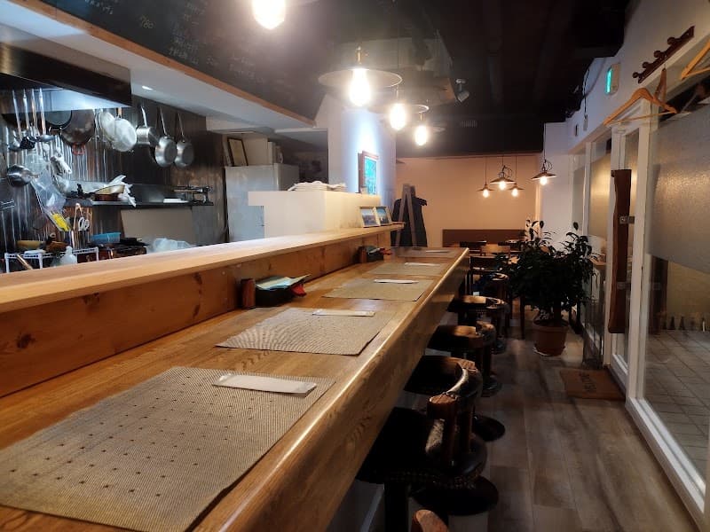 Bistro TRANVIA(ビストロ トランビア)