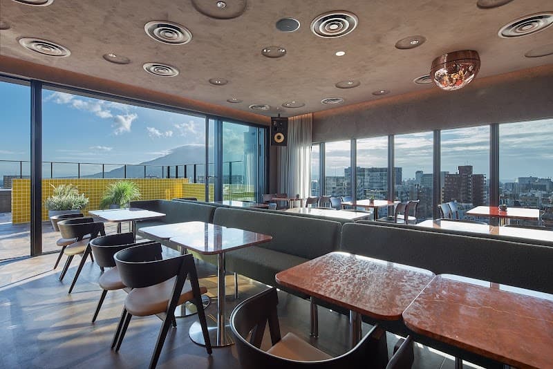 THE ROOF rooftop bar & bistro