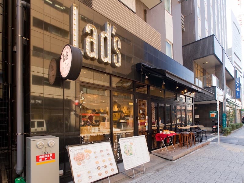 ラッツ デ ワイン フレッサイン新橋店