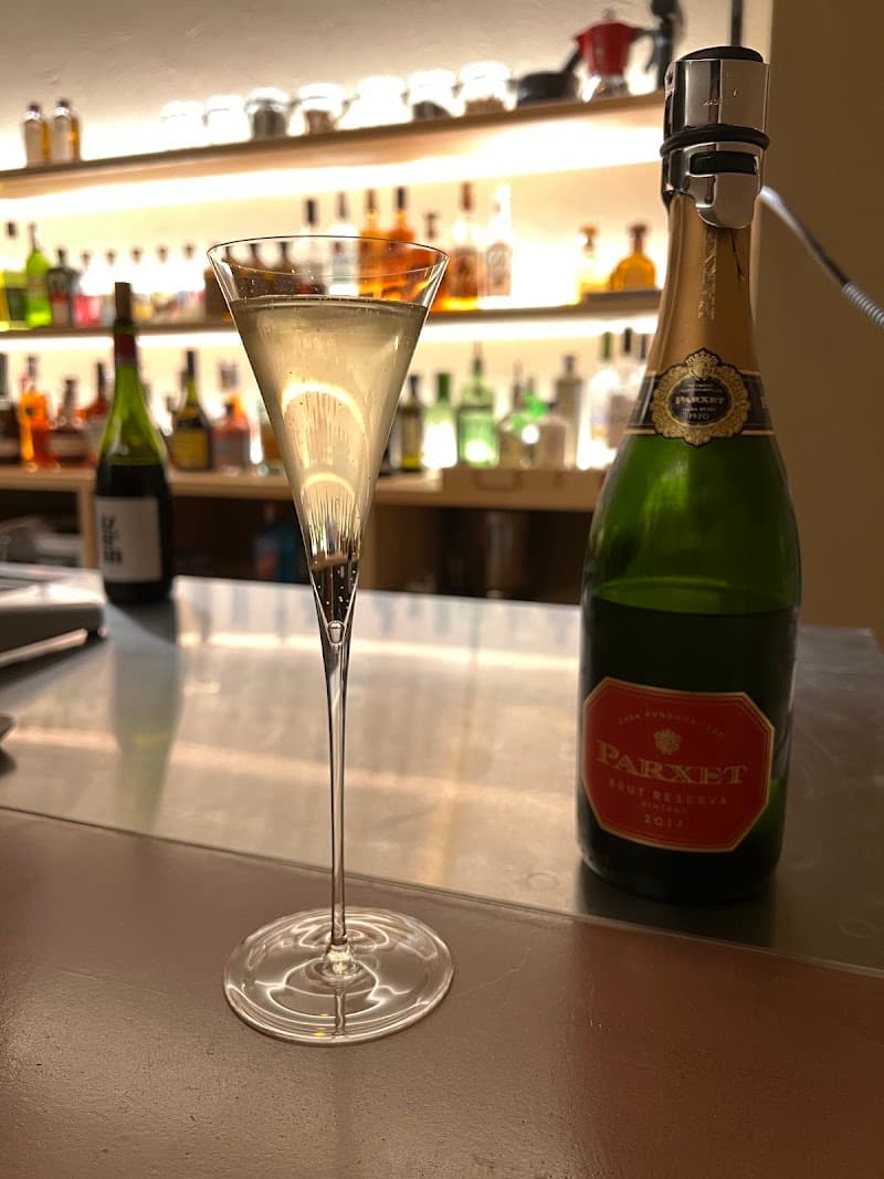 BAR LAGRIMA