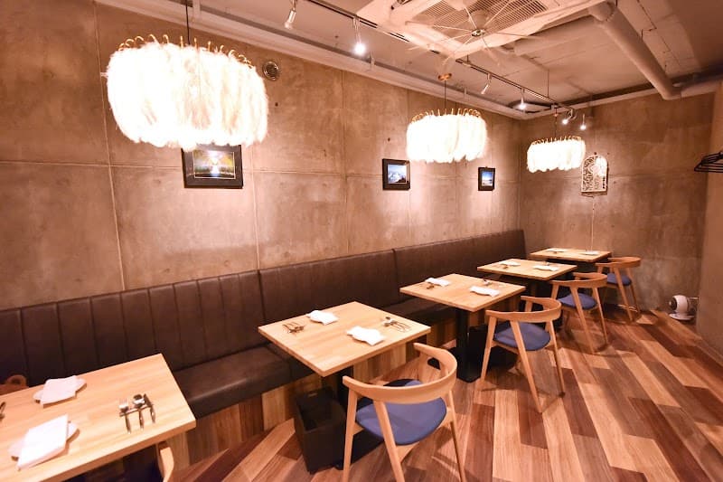 tablie bistoria&winebar (タブリエ ビストリア&ワインバー)