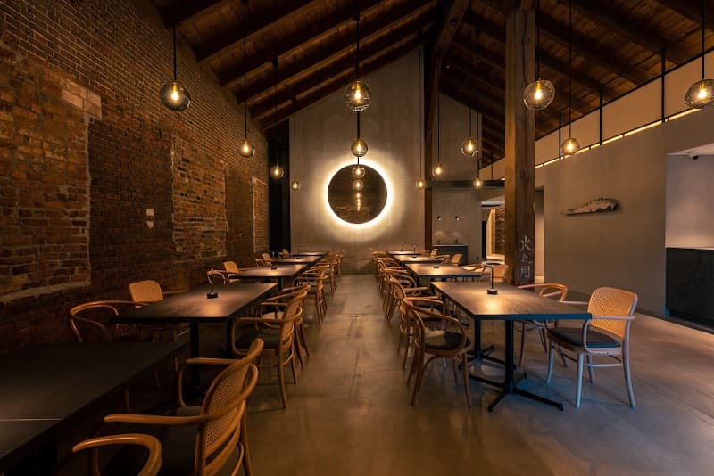 LE UN(ルアン)NIPPONIA HOTEL 函館 港町