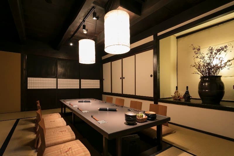 和食古民家レストラン「庄屋丸八」