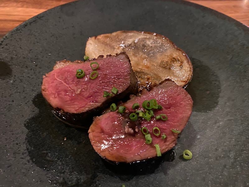 鵜沼葡萄酒食堂