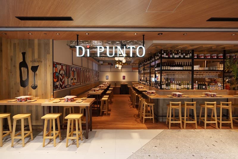 ワインの酒場。ディプント福岡天神店