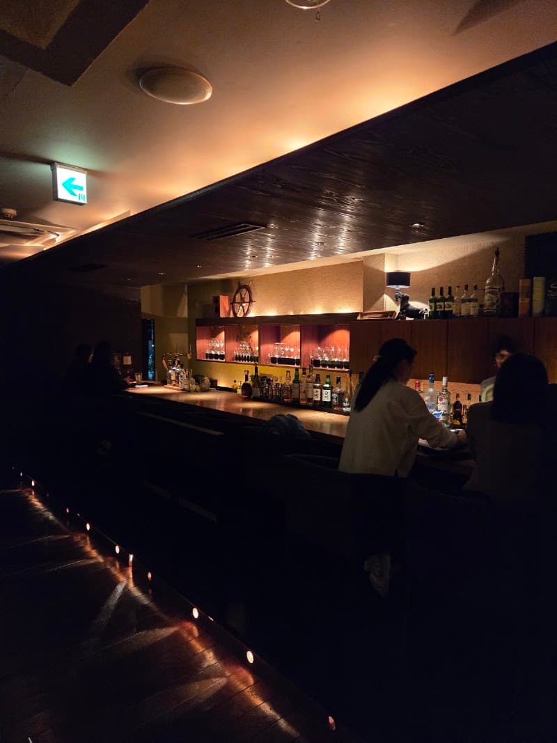 レストランバーボンズ