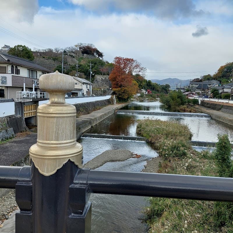 かわばた酒店