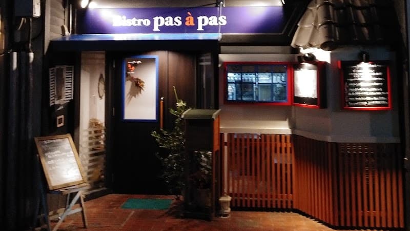 Bistro pas a pas
