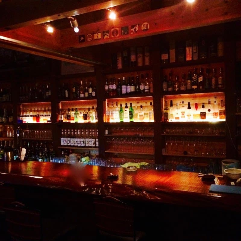 Dining Bar ENGINE