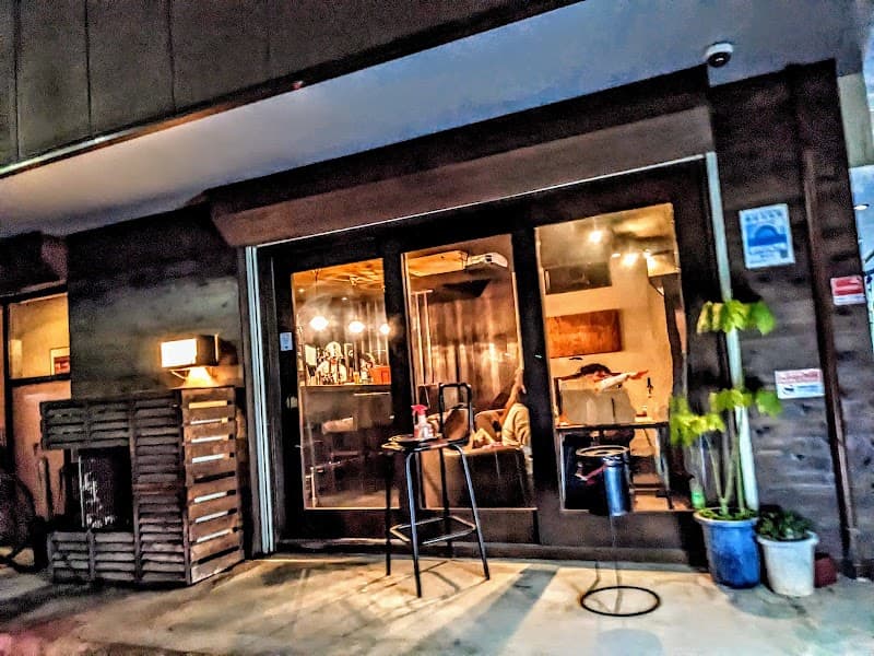 FOOD+Bar ROJI