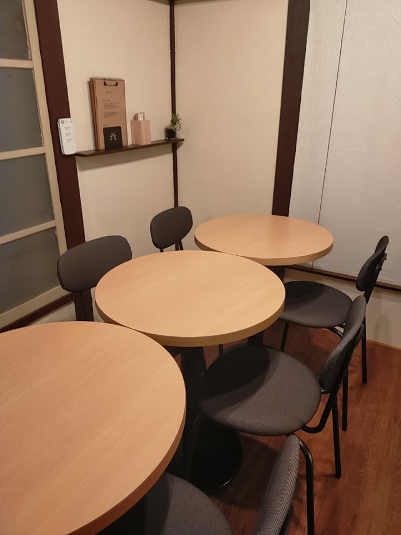 ニコミヤ【タンの煮込みとナチュラルワイン〜クラフトビール&自家製スイーツ】
