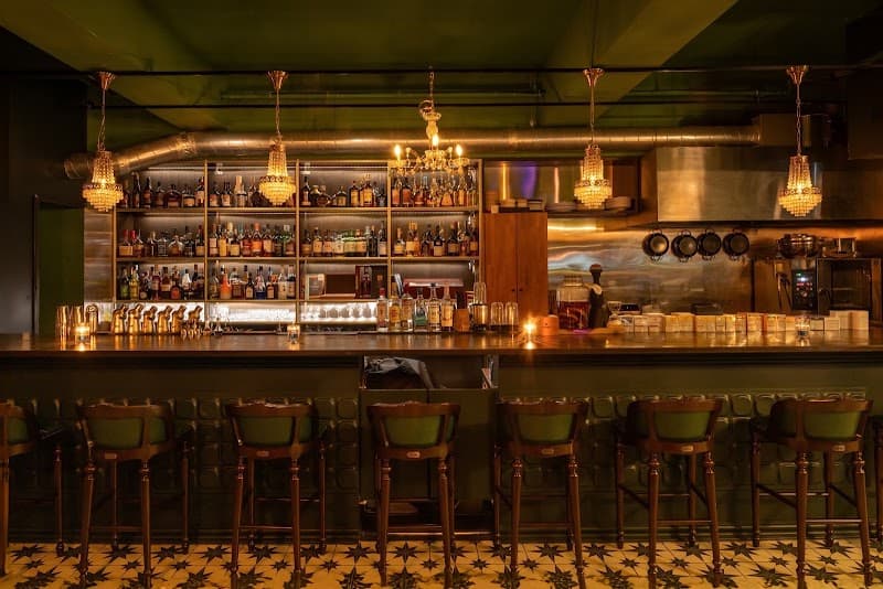 Dining and Cigar bar THE VERONA