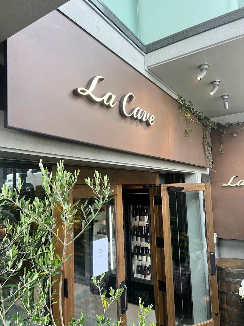 La Cave