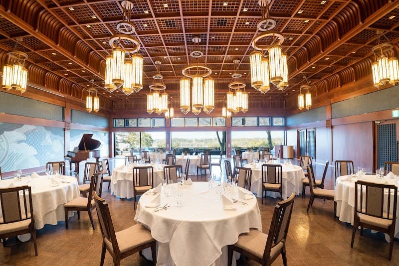 THE ORIENTAL TERRACE