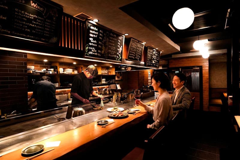 鉄板ビストロ kanro 天六店