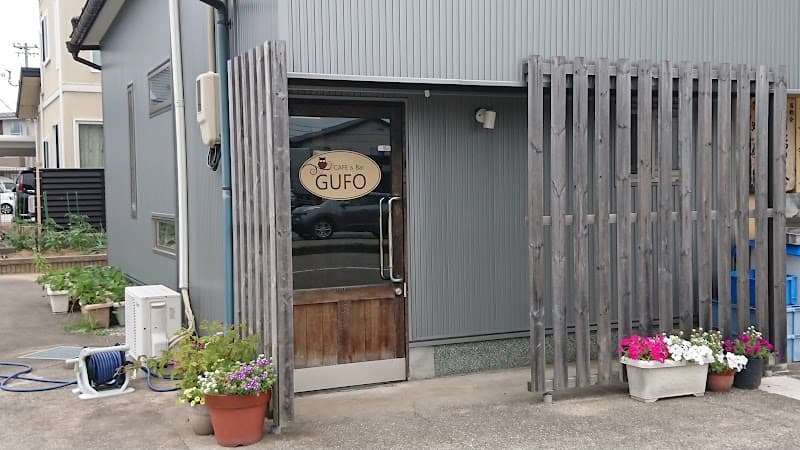 Cafe &Bar GUFO