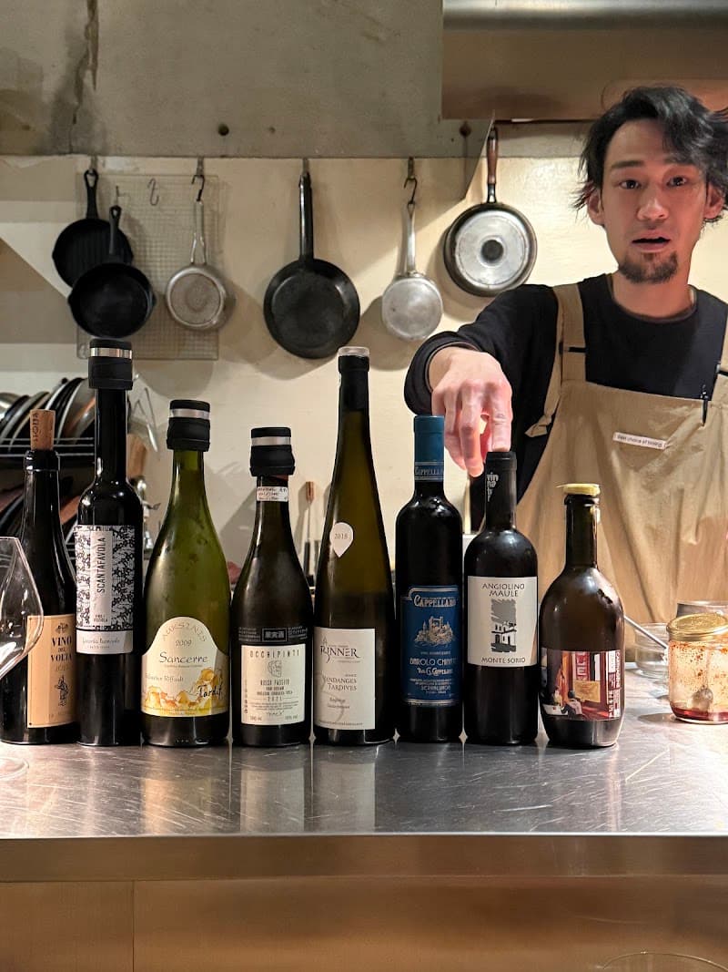 MON WINEBAR