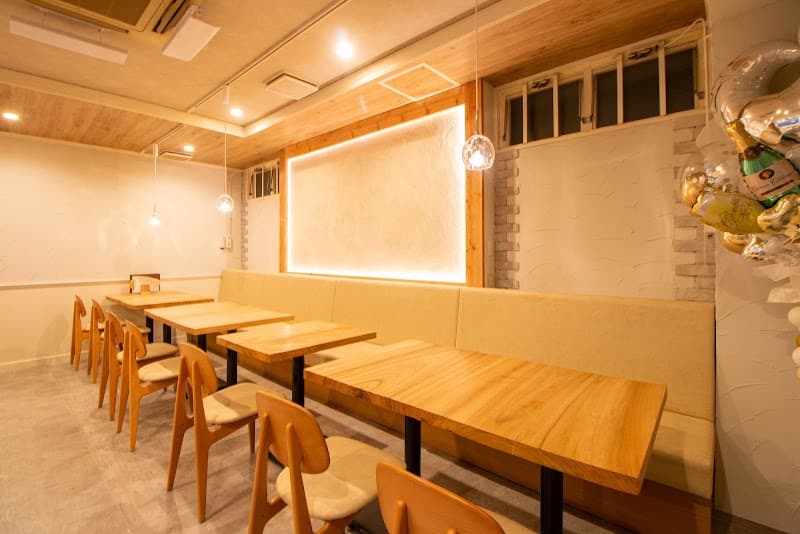 Bistro.iro