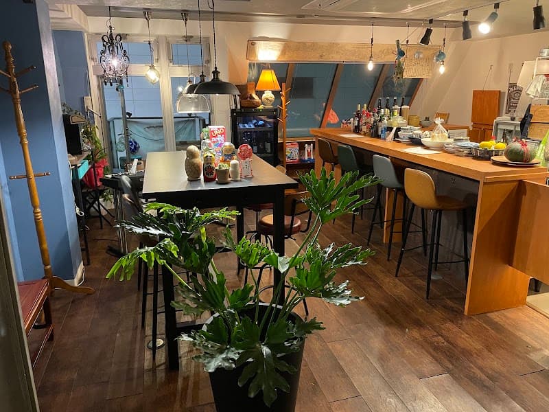 ワインカフェ大森 本店