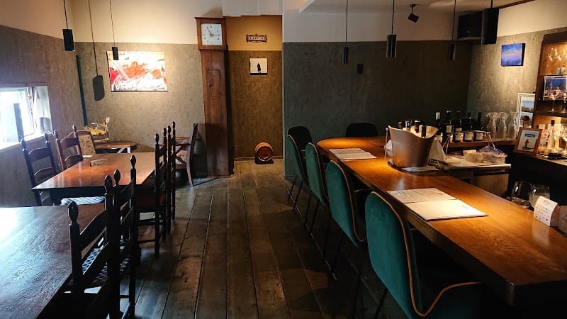 Wine Bar LA心VIN (ラシンバン)