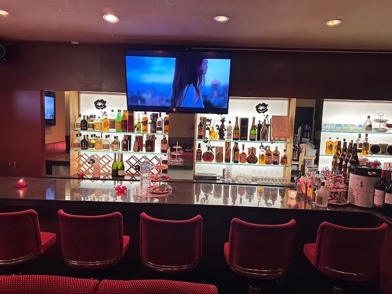 タイ・フィリピンスナックバーBangkok Bar(バンコクバー)