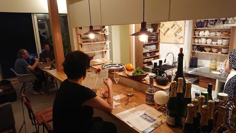 Lis Wine & Fine Food