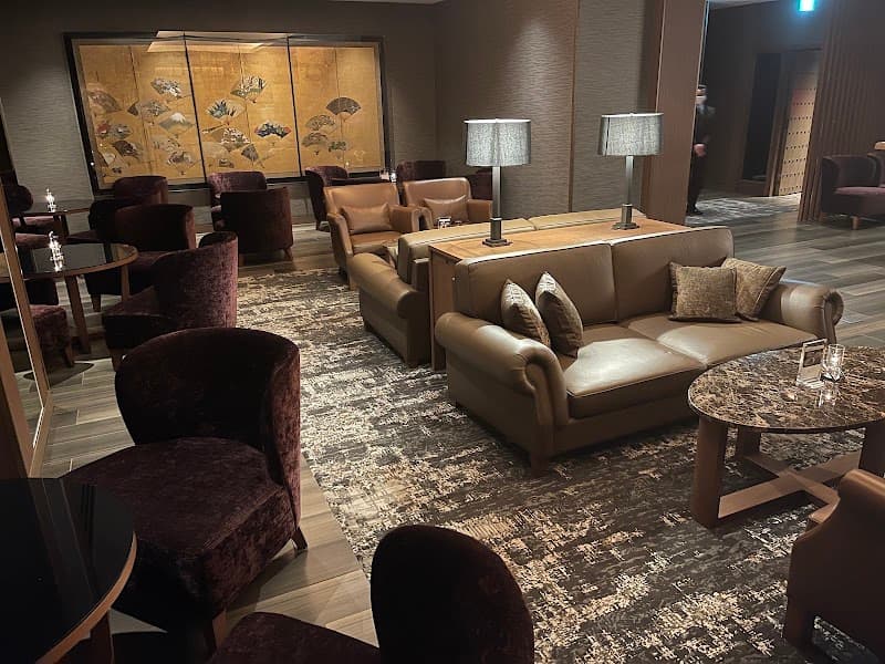 THE BAR & THE CIGAR BAR /ポルトムインターナショナル北海道