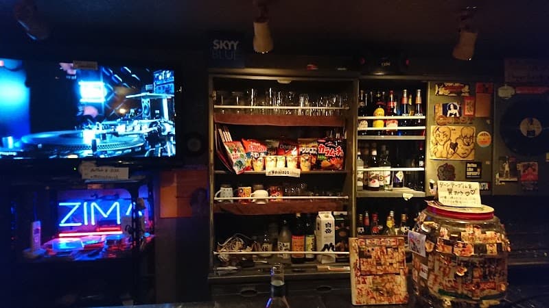 BAR カンパニュール