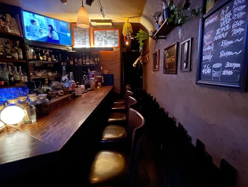 Bar Moon tear's