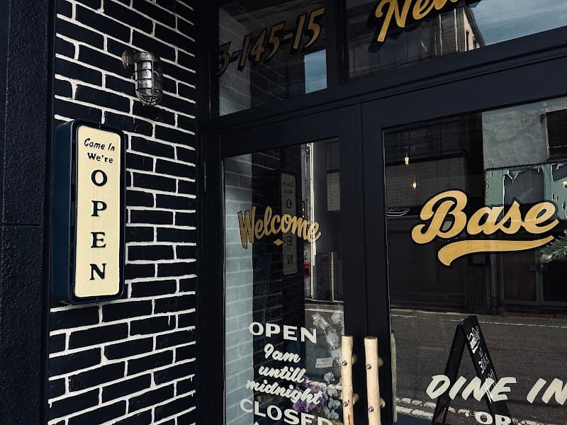Cafe&Bar BASE